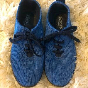Arcepedico LS Womens Size 38 (8)